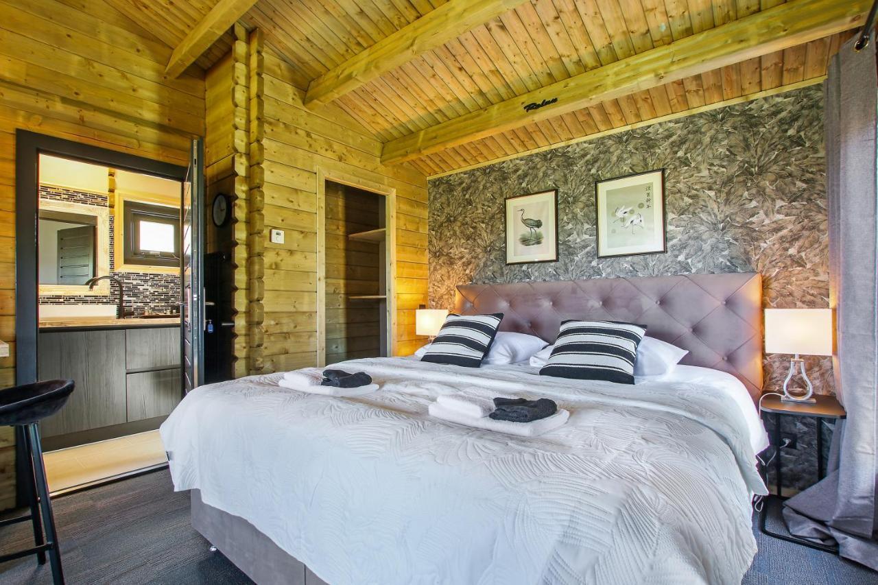 Appel Lodge Diessen Exterior photo
